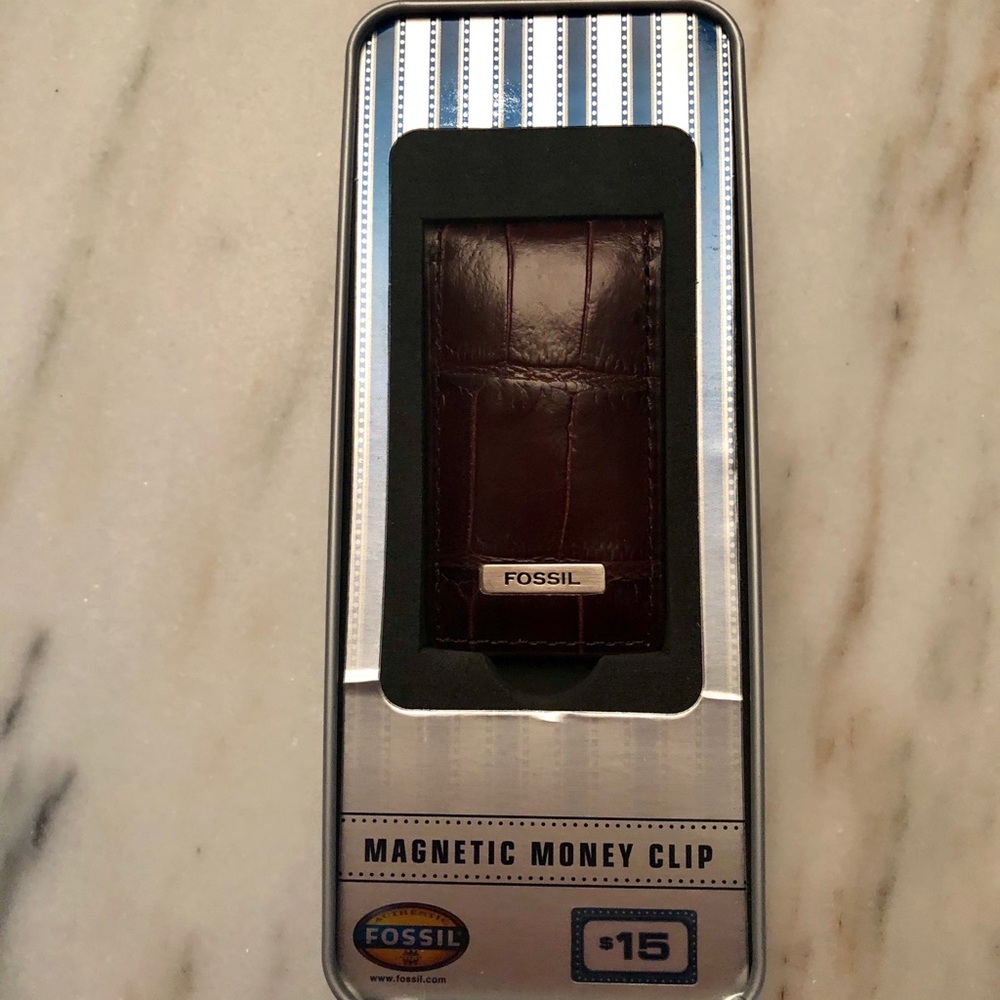 FOSSIL Leather Money Clip! Vintage NIB with Tags!